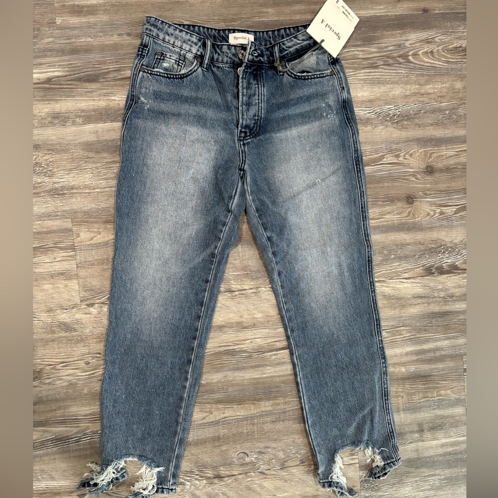 Boutique boyfriend jeans, size 5, fits like a 3 or 24/25